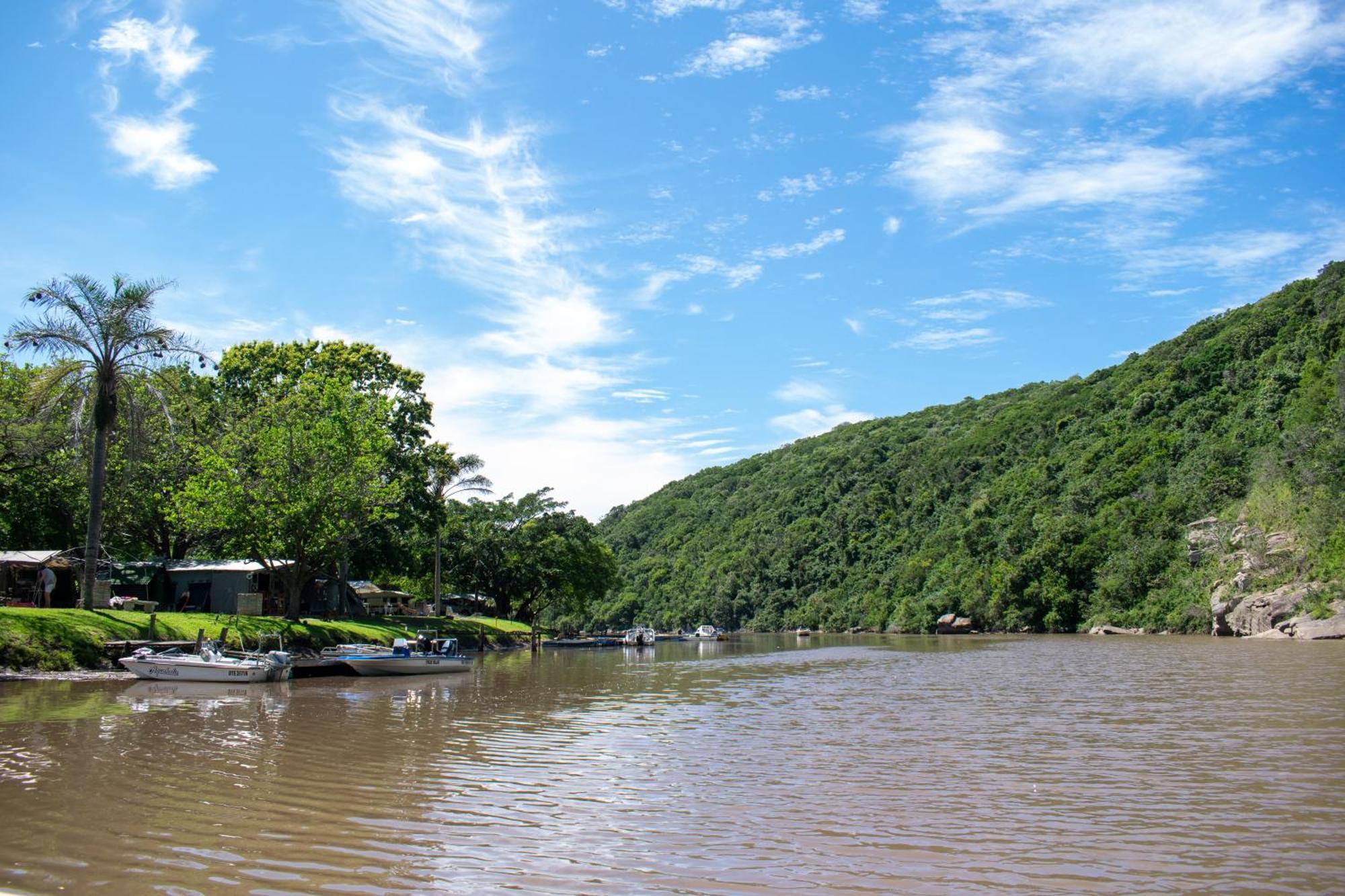 Areena Riverside Resort Kwelera Экстерьер фото