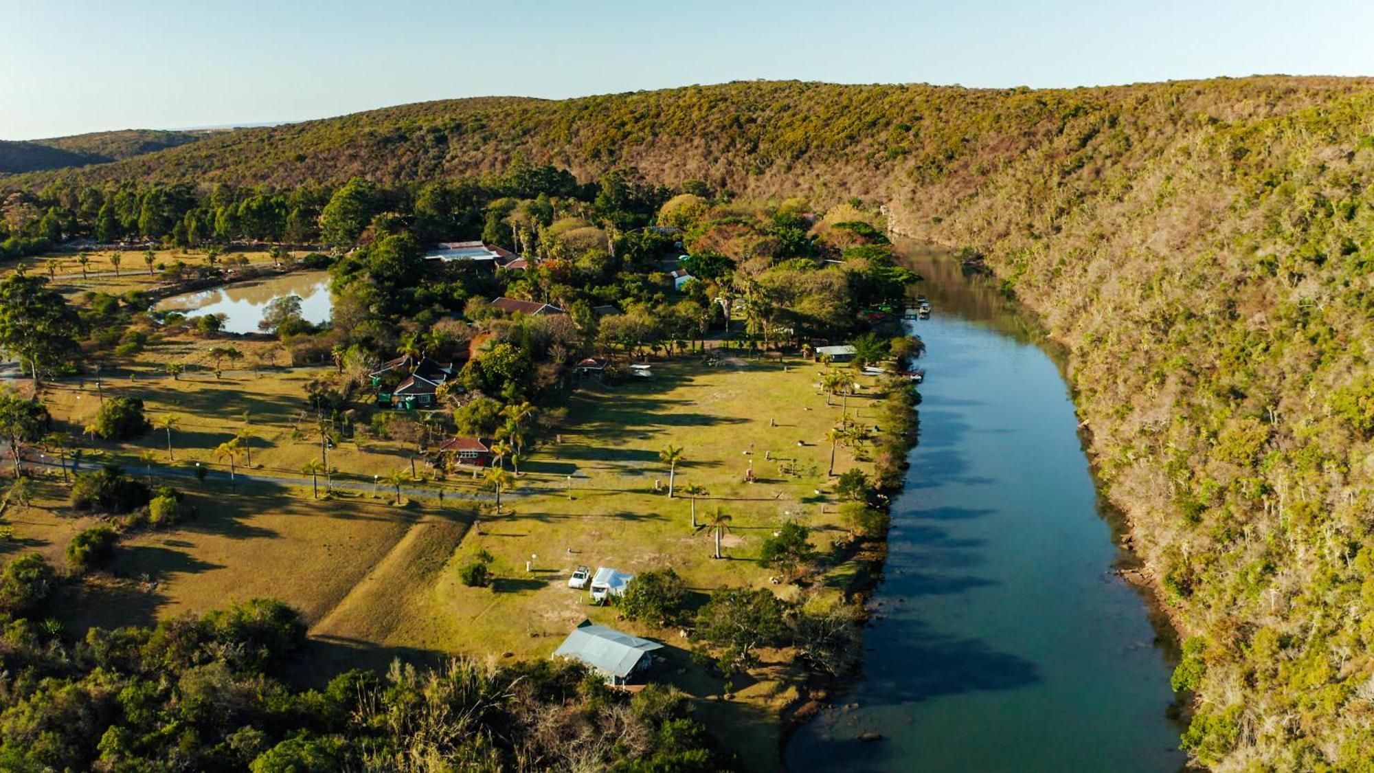 Areena Riverside Resort Kwelera Экстерьер фото